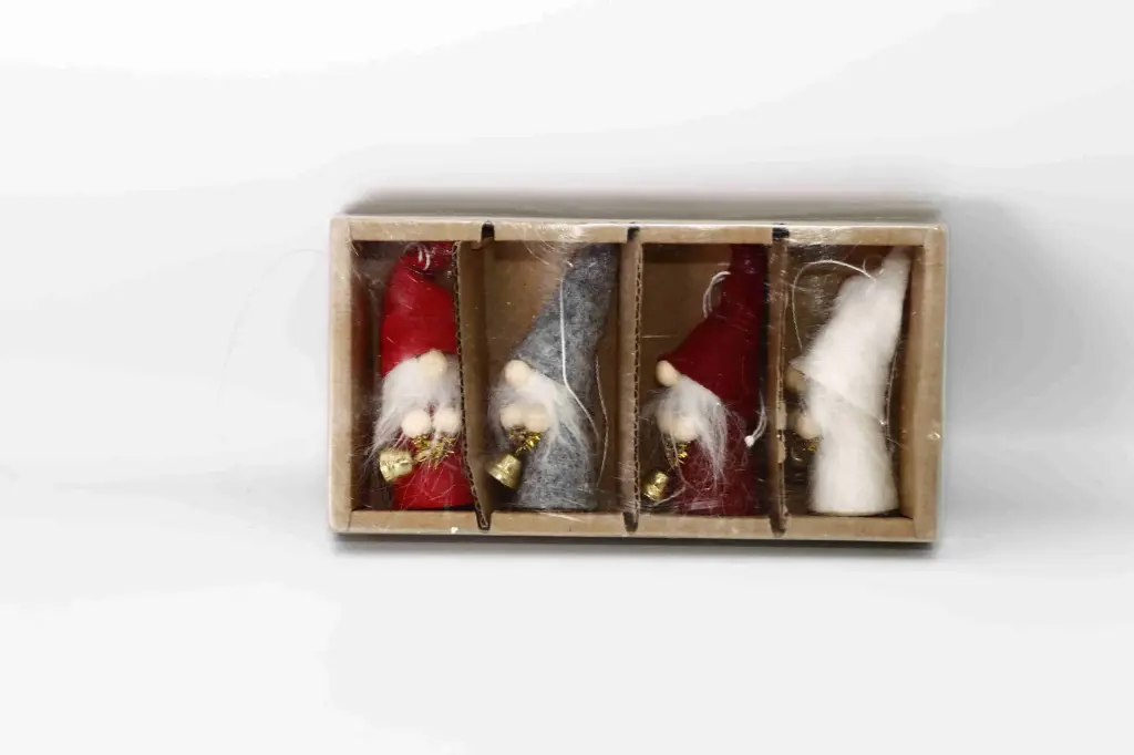 Bộ 4 tượng trang trí Giáng Sinh