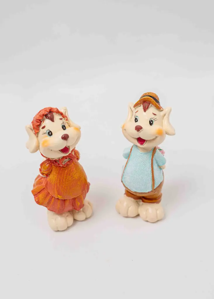 Decorative figurines B2742