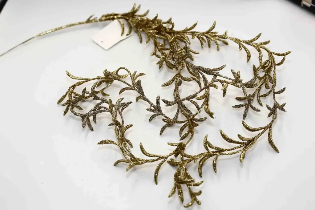 Decorative Branch A7770