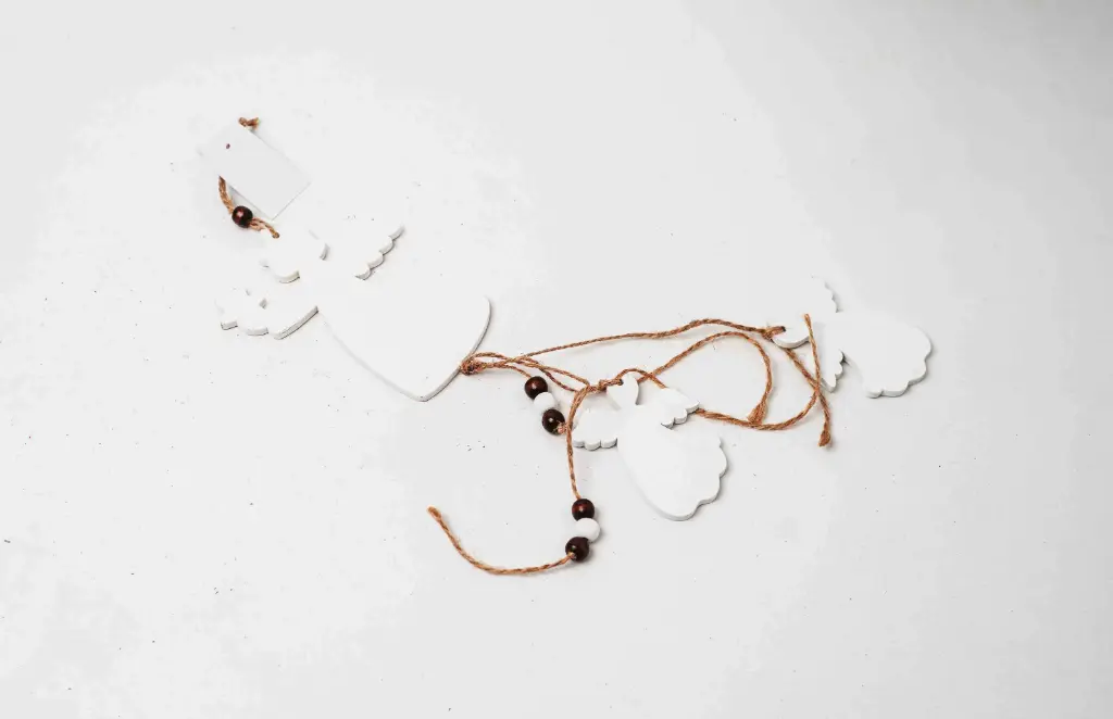 Dřevěná dekorace A413