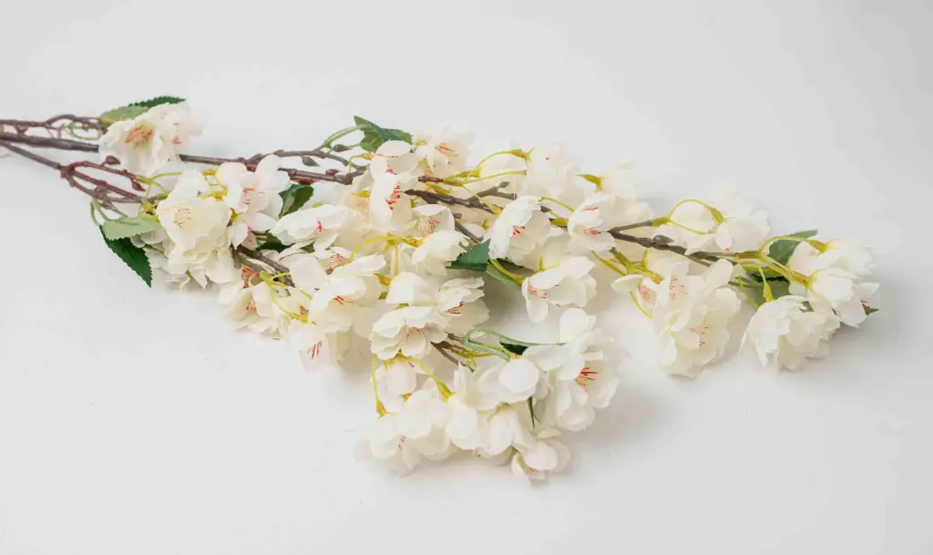 Artificial Flowers A331