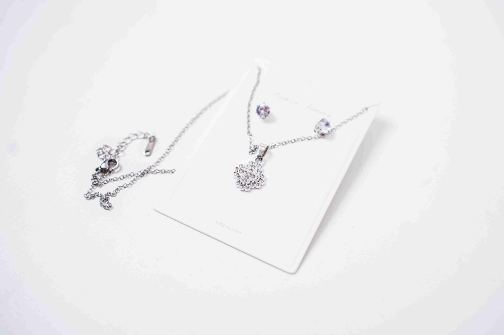 Earring and necklace set A1278