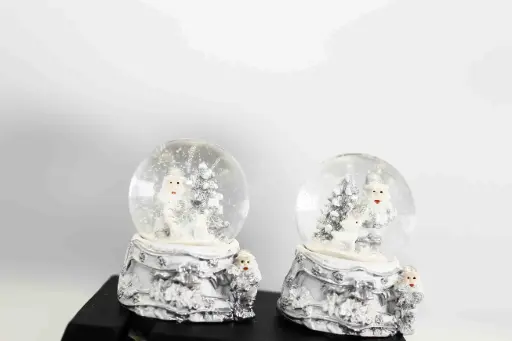 Snow Globe A6014