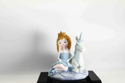 Decorative figurines B5579