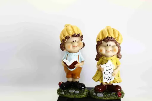 Decorative figurines B2736