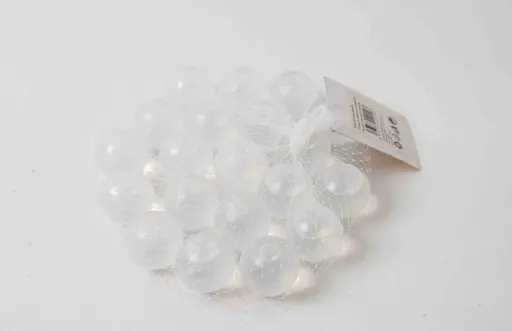 Kulatých bílých ledových granulí A12012